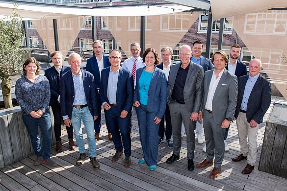 Die Projektbeteiligten stellen die sichere Trinkwasserversorgung Bremens mit der Vereinbarung zur Umsetzung des Kooperationsmodells WasserBremen (KoM-WaB) auf eine neue Basis. 