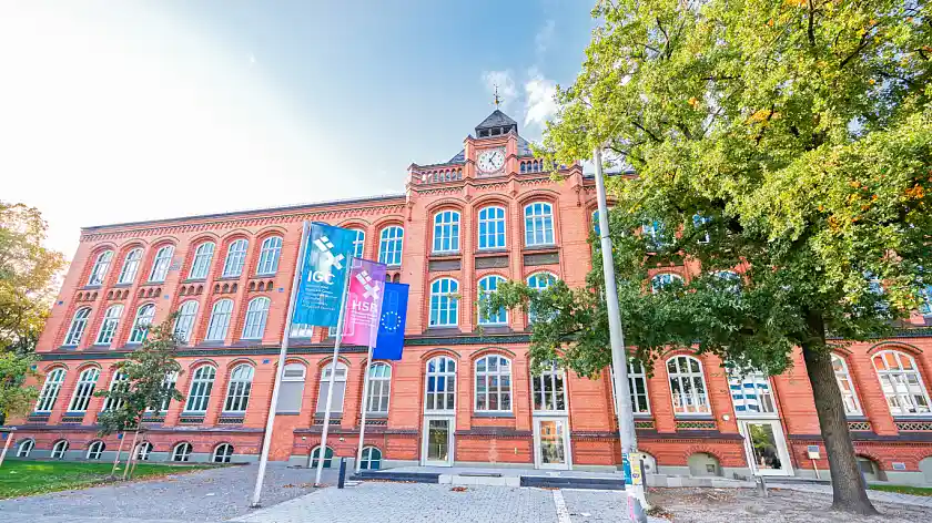 Gebäude der Hochschule Bremen in der Bremer Neustadt