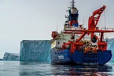 Forschungsschiff Polarstern im Arktischen Ozean
