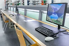 Digitale Dokumente ersetzen zunehmend den klassischen Ausleihbestand.