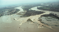 Weserhochwasser 1981: Durchbruch über den Werder