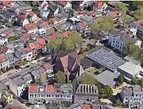 Luftbild der Humboldtstraße in Bremen und Titel der Publikation: Machbarkeitsstudie Anergienetz Humboldtstraße Bremen